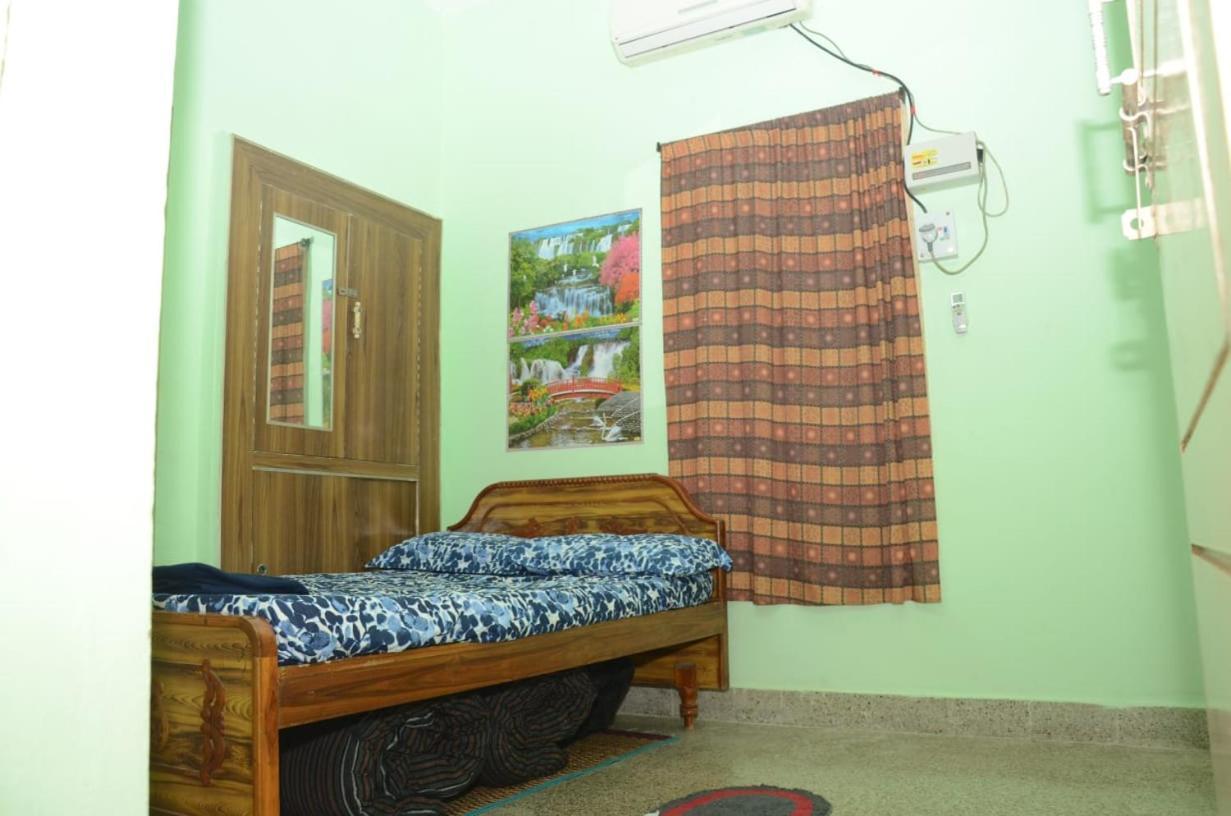 Manohar's Villa *